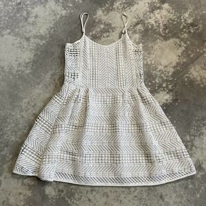 ZINKE Women's White Crochet Cover-up Flynn Dress Size Medium.‎